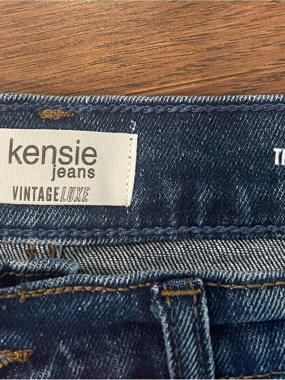 Kensie The Short Cutoff Denim Shorts